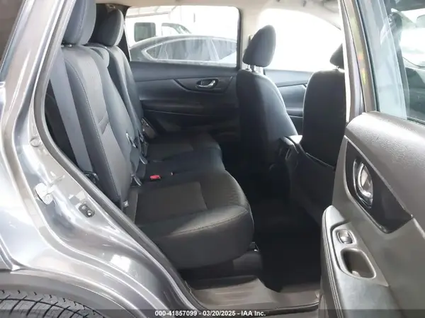 5N1AT2MV3JC708624 2018 NISSAN ROGUE - Image 8