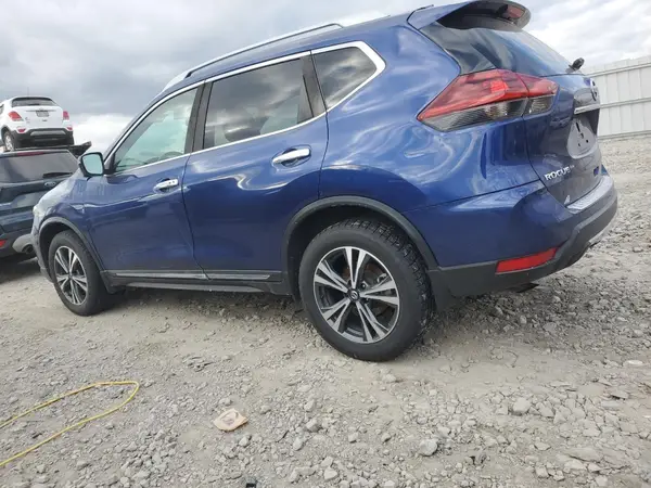 5N1AT2MV3JC711670 2018 NISSAN ROGUE - Image 2