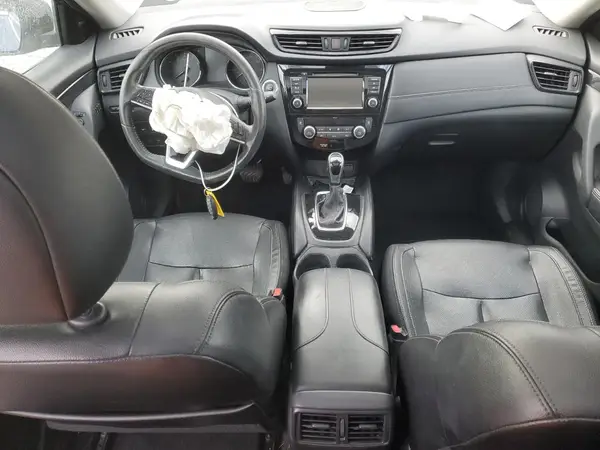 5N1AT2MV3JC711670 2018 NISSAN ROGUE - Image 8