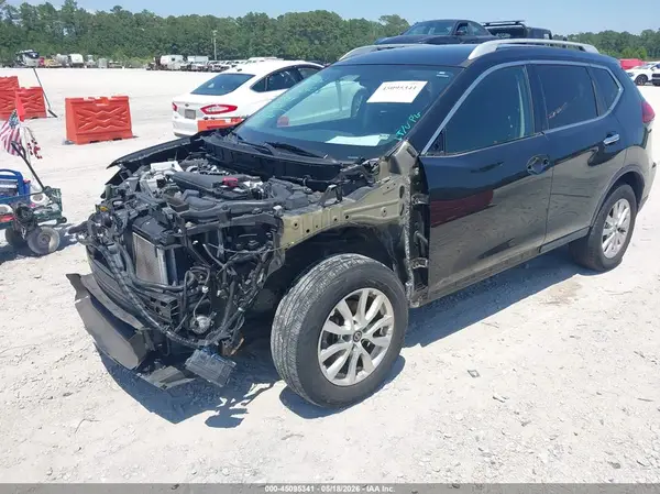 5N1AT2MV3JC714049 2018 NISSAN ROGUE - Image 2