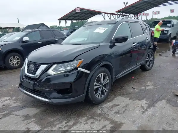 5N1AT2MV3JC715041 2018 NISSAN ROGUE - Image 2