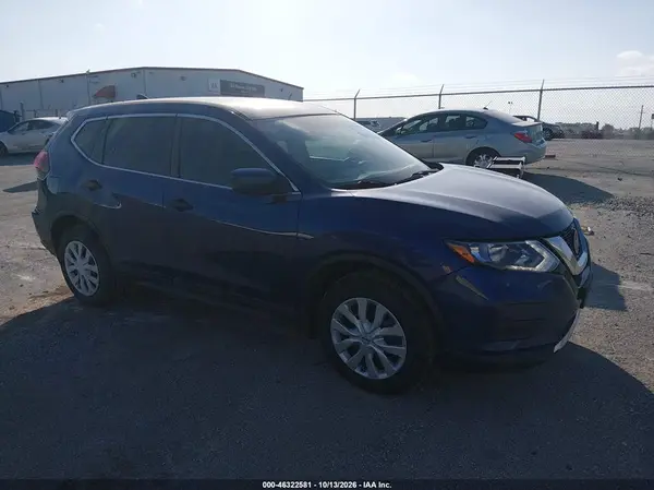5N1AT2MV3JC717422 2018 NISSAN ROGUE - Image 1