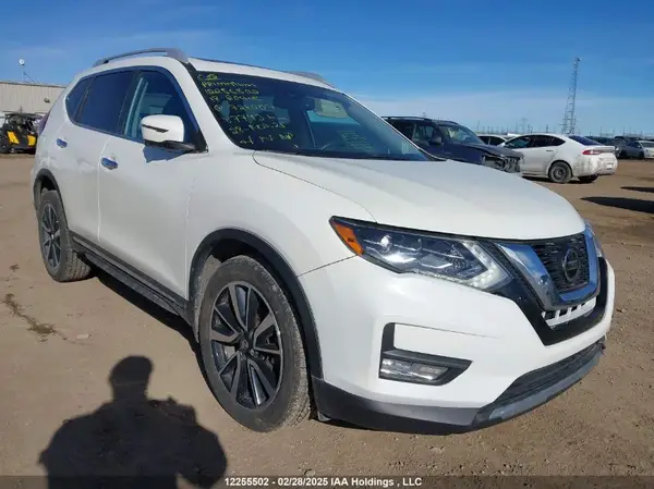 5N1AT2MV3JC726007 2018 NISSAN ROGUE - Image 1