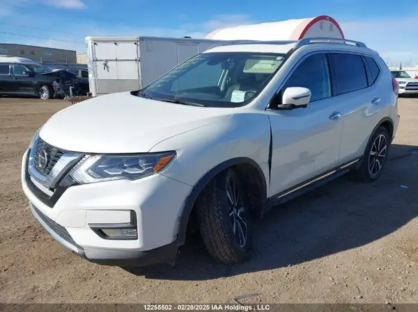 5N1AT2MV3JC726007 2018 NISSAN ROGUE - Image 2