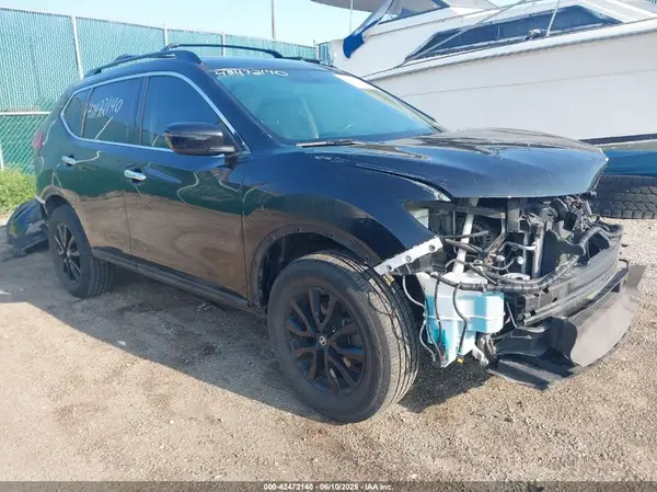 5N1AT2MV3JC726184 2018 NISSAN ROGUE - Image 1