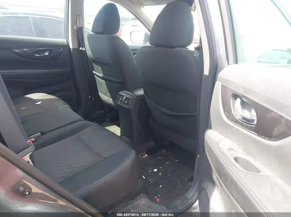 5N1AT2MV3JC728551 2018 NISSAN ROGUE - Image 8