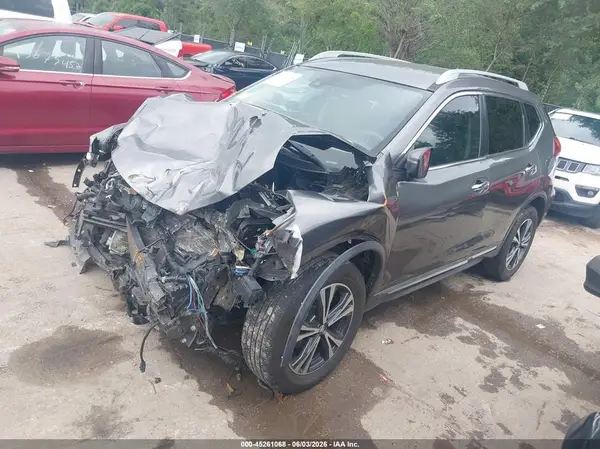 5N1AT2MV3JC729182 2018 NISSAN ROGUE - Image 2
