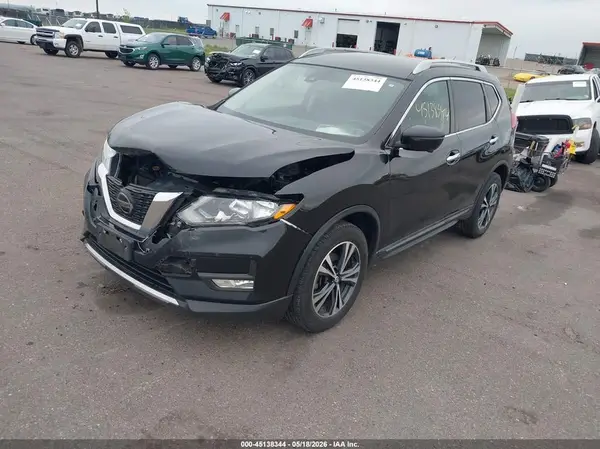 5N1AT2MV3JC729540 2018 NISSAN ROGUE - Image 2