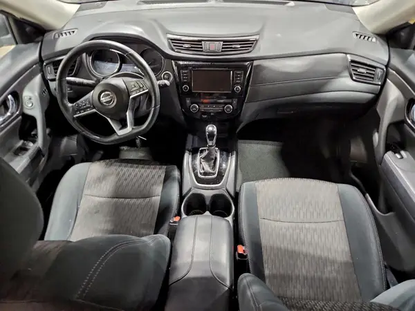 5N1AT2MV3JC729621 2018 NISSAN ROGUE - Image 8