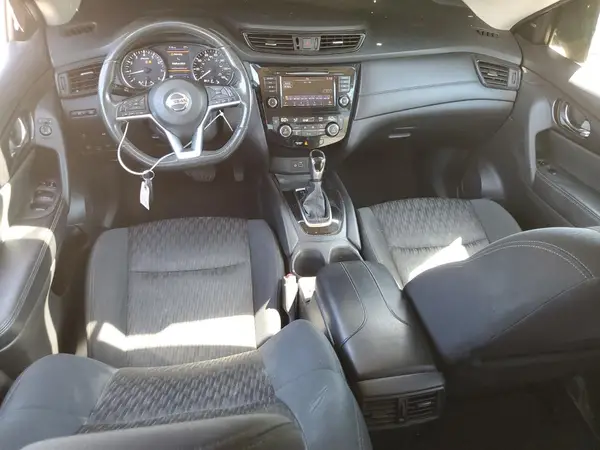 5N1AT2MV3JC738240 2018 NISSAN ROGUE - Image 8