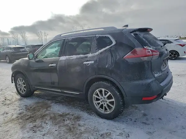 5N1AT2MV3JC738416 2018 NISSAN ROGUE - Image 2