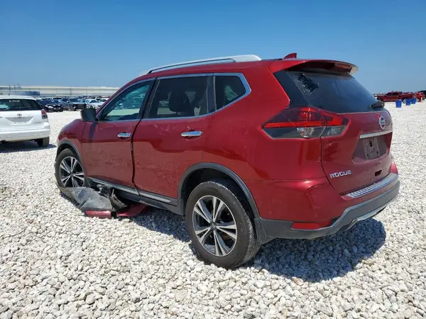 5N1AT2MV3JC743311 2018 NISSAN ROGUE - Image 2