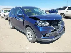 5N1AT2MV3JC745608 2018 NISSAN ROGUE