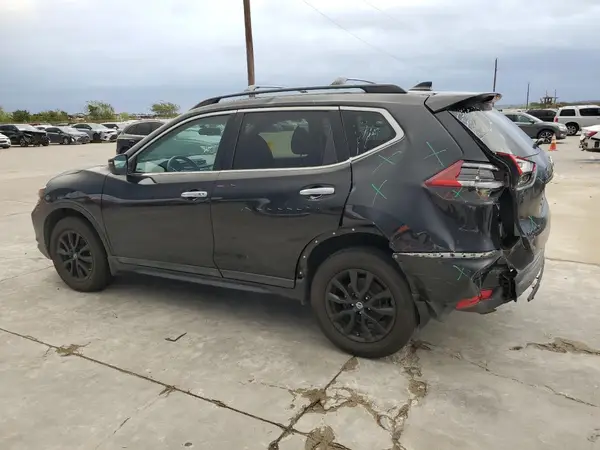 5N1AT2MV3JC747021 2018 NISSAN ROGUE - Image 2