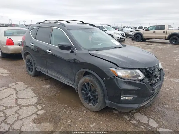 5N1AT2MV3JC751828 2018 NISSAN ROGUE - Image 1