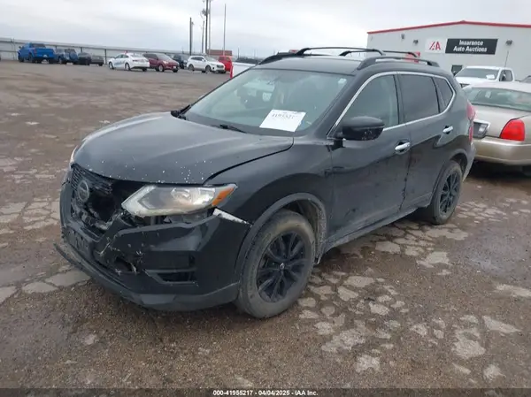 5N1AT2MV3JC751828 2018 NISSAN ROGUE - Image 2