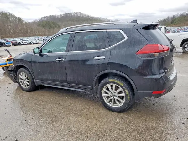 5N1AT2MV3JC752963 2018 NISSAN ROGUE - Image 2