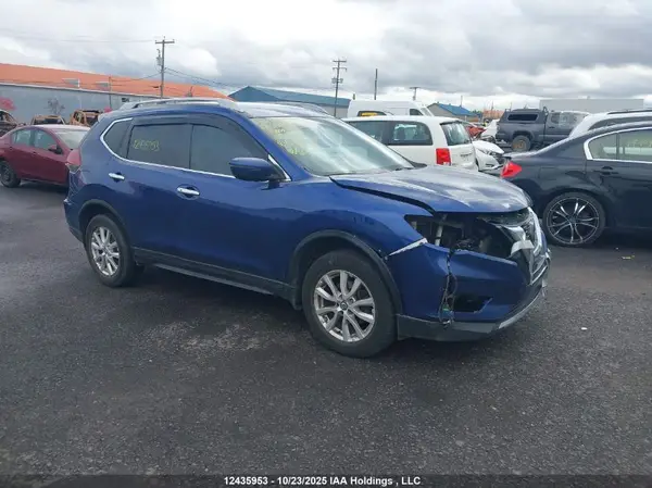 5N1AT2MV3JC763977 2018 NISSAN ROGUE - Image 1