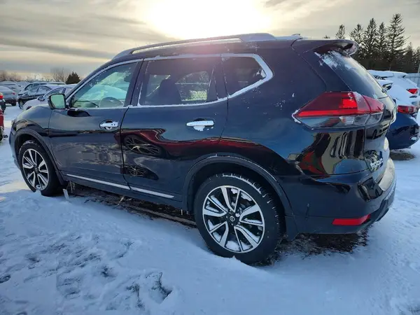 5N1AT2MV3JC765535 2018 NISSAN ROGUE - Image 2
