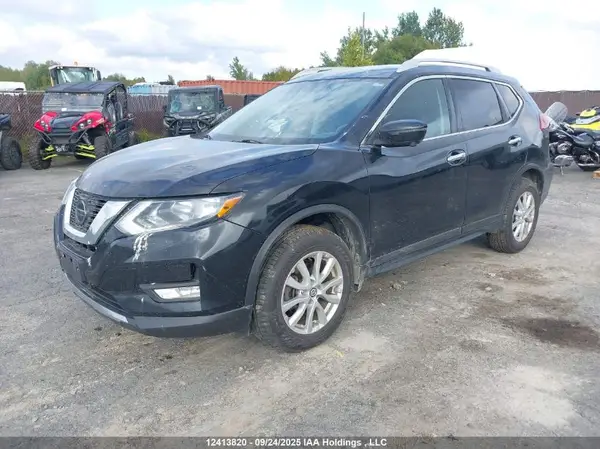 5N1AT2MV3JC767107 2018 NISSAN ROGUE - Image 2