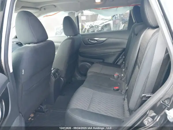 5N1AT2MV3JC767107 2018 NISSAN ROGUE - Image 8