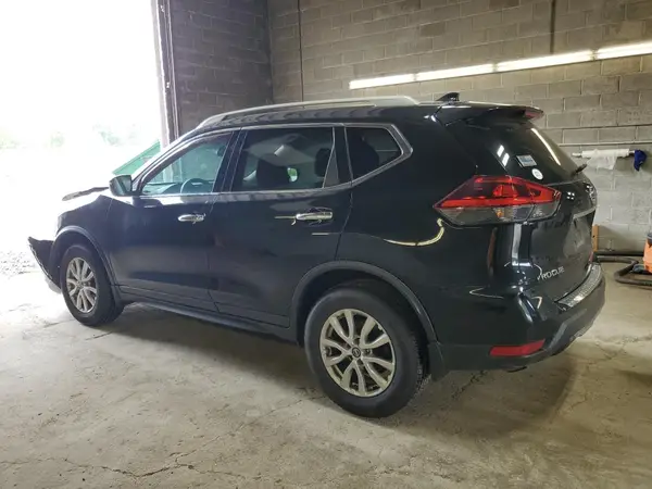 5N1AT2MV3JC767673 2018 NISSAN ROGUE - Image 2