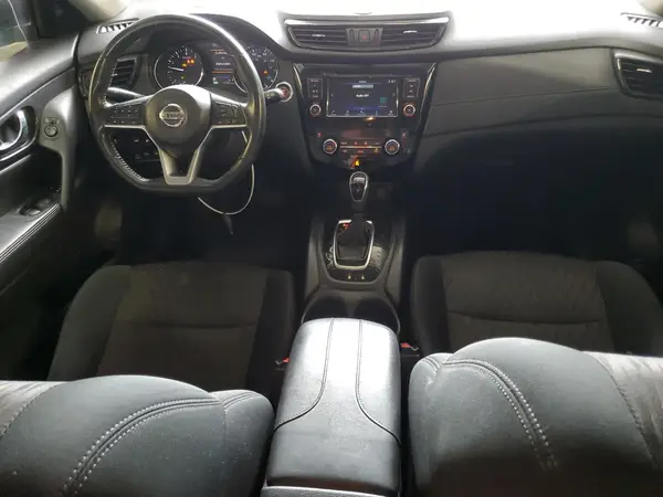 5N1AT2MV3JC767673 2018 NISSAN ROGUE - Image 8