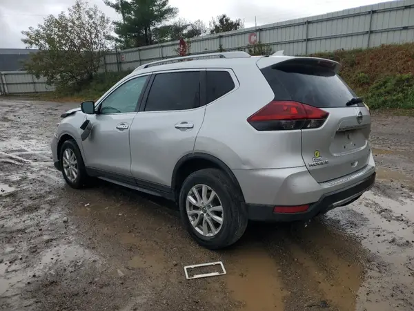 5N1AT2MV3JC768306 2018 NISSAN ROGUE - Image 2