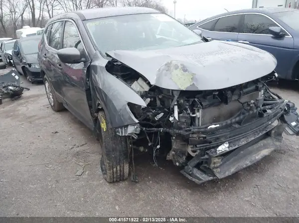 5N1AT2MV3JC770895 2018 NISSAN ROGUE - Image 1