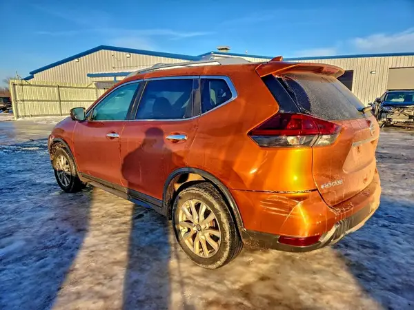 5N1AT2MV3JC791987 2018 NISSAN ROGUE - Image 2
