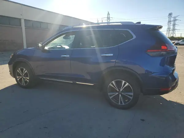 5N1AT2MV3JC798339 2018 NISSAN ROGUE - Image 2