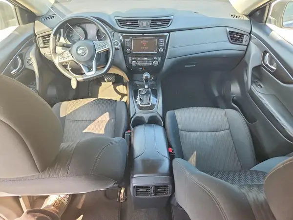5N1AT2MV3JC800428 2018 NISSAN ROGUE - Image 8