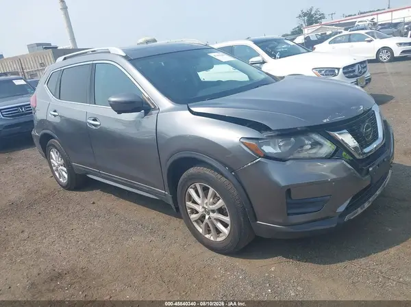 5N1AT2MV3JC801613 2018 NISSAN ROGUE - Image 1