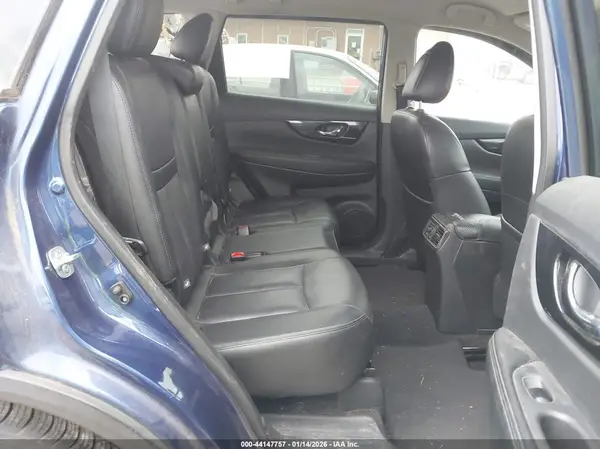 5N1AT2MV3JC802292 2018 NISSAN ROGUE - Image 8