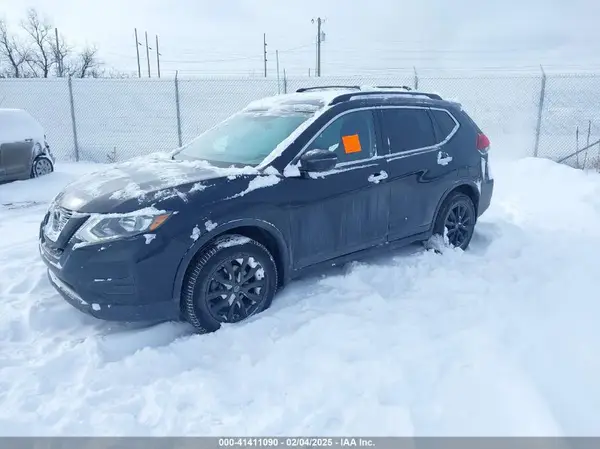 5N1AT2MV3JC804463 2018 NISSAN ROGUE - Image 2