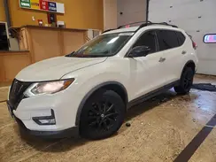 5N1AT2MV3JC809680 2018 NISSAN ROGUE