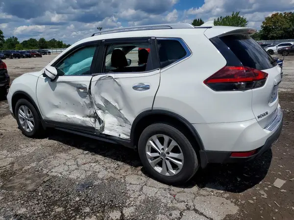 5N1AT2MV3JC811834 2018 NISSAN ROGUE - Image 2