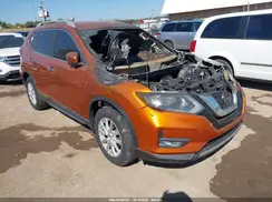 5N1AT2MV3JC812417 2018 NISSAN ROGUE