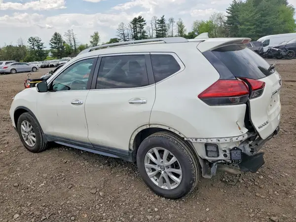 5N1AT2MV3JC814491 2018 NISSAN ROGUE - Image 2