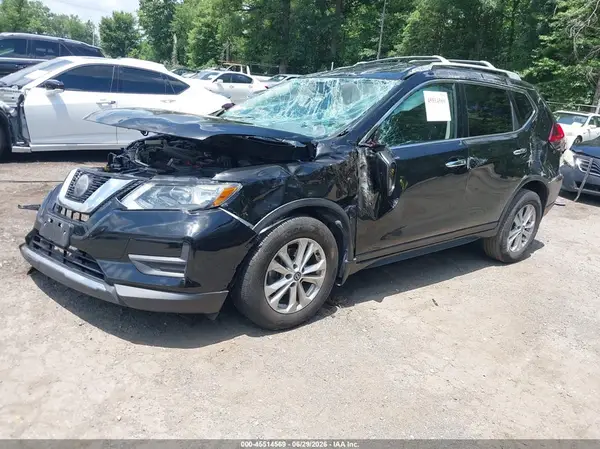 5N1AT2MV3JC814605 2018 NISSAN ROGUE - Image 2
