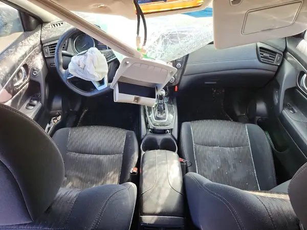5N1AT2MV3JC816905 2018 NISSAN ROGUE - Image 8