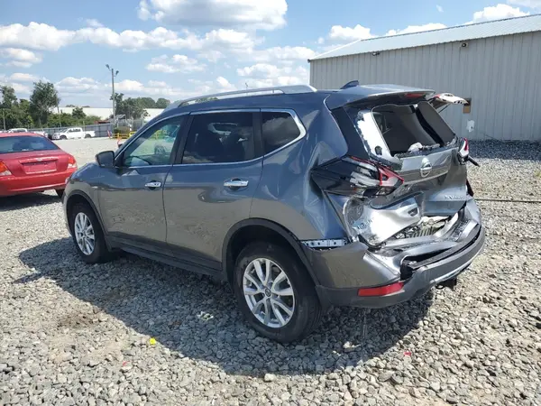5N1AT2MV3JC817536 2018 NISSAN ROGUE - Image 2