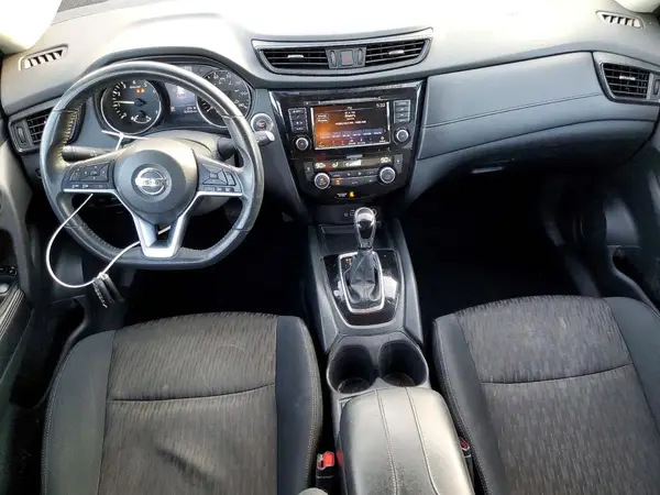 5N1AT2MV3JC818654 2018 NISSAN ROGUE - Image 8