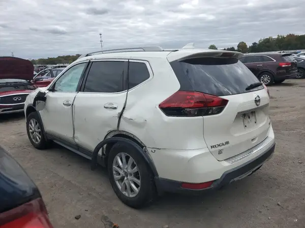 5N1AT2MV3JC818928 2018 NISSAN ROGUE - Image 2