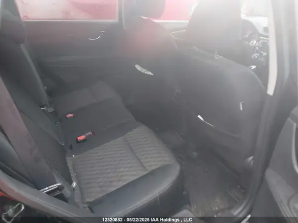 5N1AT2MV3JC823823 2018 NISSAN ROGUE - Image 8