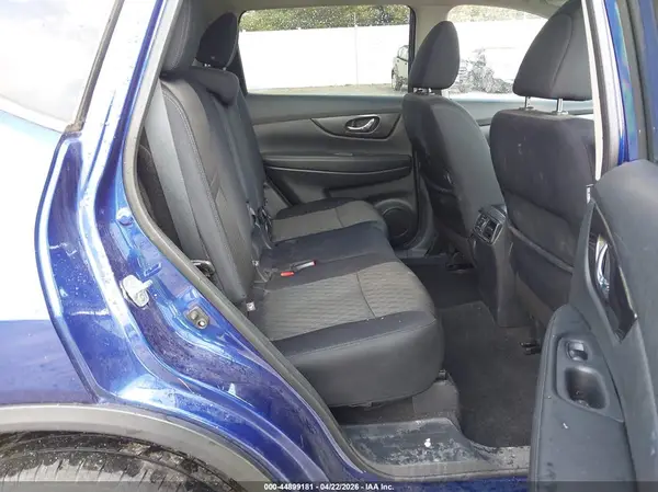 5N1AT2MV3JC830240 2018 NISSAN ROGUE - Image 8