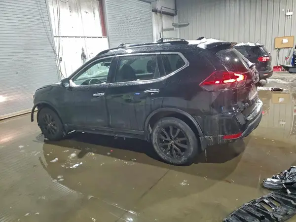 5N1AT2MV3JC830559 2018 NISSAN ROGUE - Image 2