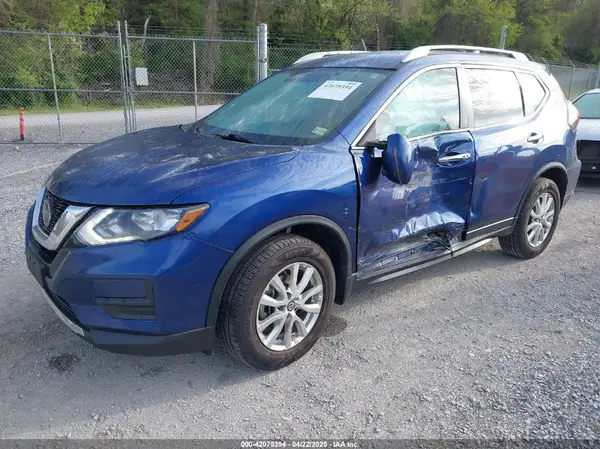 5N1AT2MV3JC831405 2018 NISSAN ROGUE - Image 2