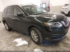 5N1AT2MV3JC831422 2018 NISSAN ROGUE
