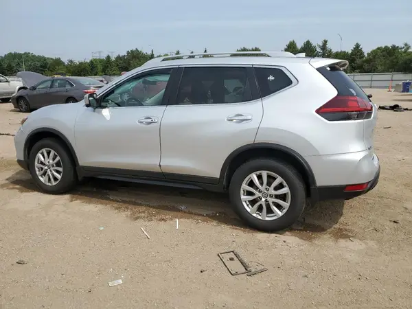 5N1AT2MV3JC832991 2018 NISSAN ROGUE - Image 2